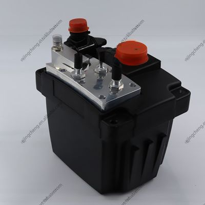 1205710-KW100 A034J233 5273338 カミンス自動車用用用用量ポンプ